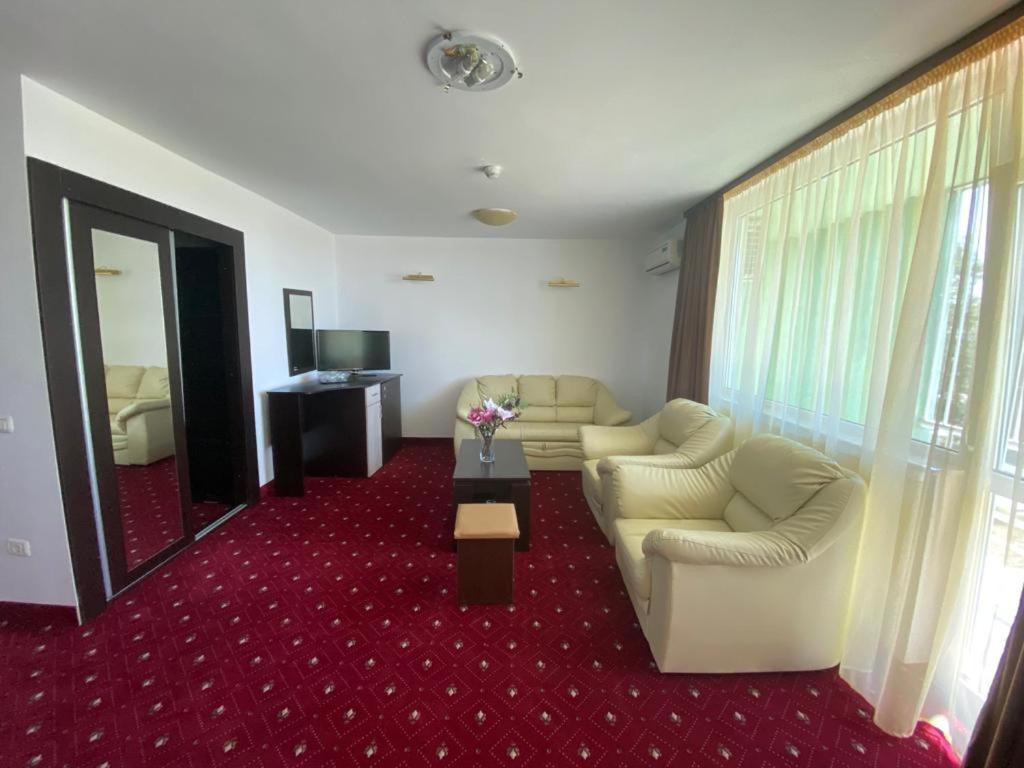 אפורי נורד Complex Hotelier Felix - Perla Marii מראה חיצוני תמונה