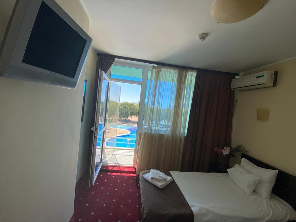 אפורי נורד Complex Hotelier Felix - Perla Marii מראה חיצוני תמונה